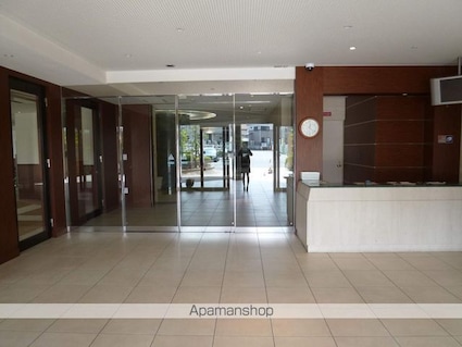 滋賀県草津市野路１丁目[4LDK/96.4m2]の共用部2