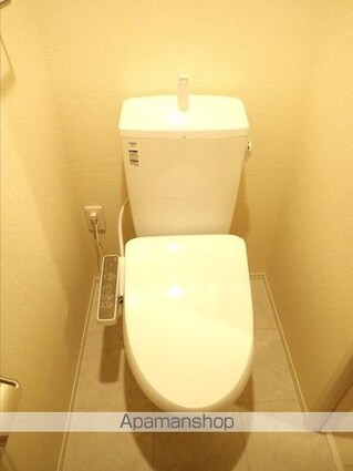 インヴィート[1LDK/40.37m2]のトイレ