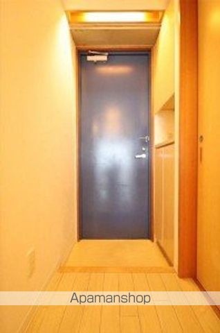 TERZOテルツォの内装写真