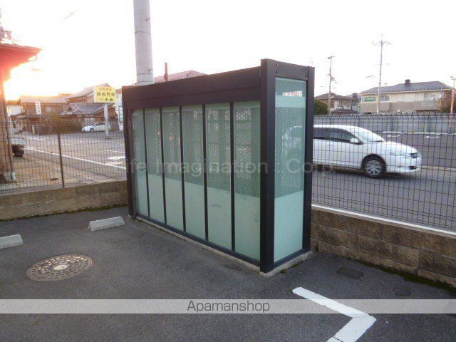 アースマーシマンションIIの内装写真