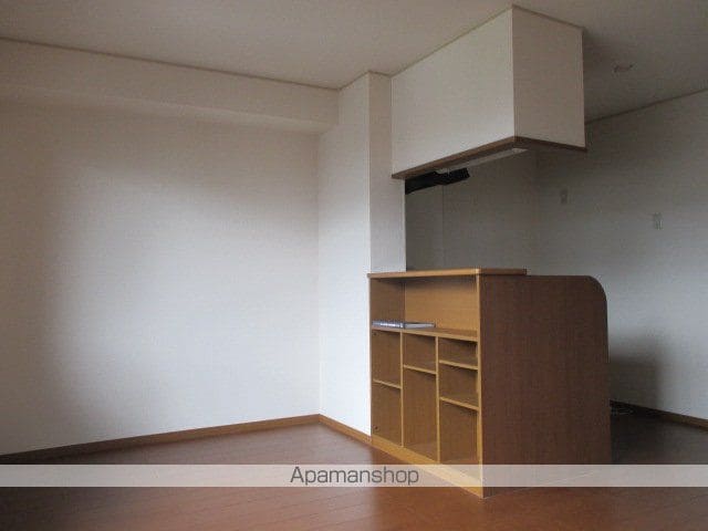 ロイヤルガーデン北屋敷IIの内装写真