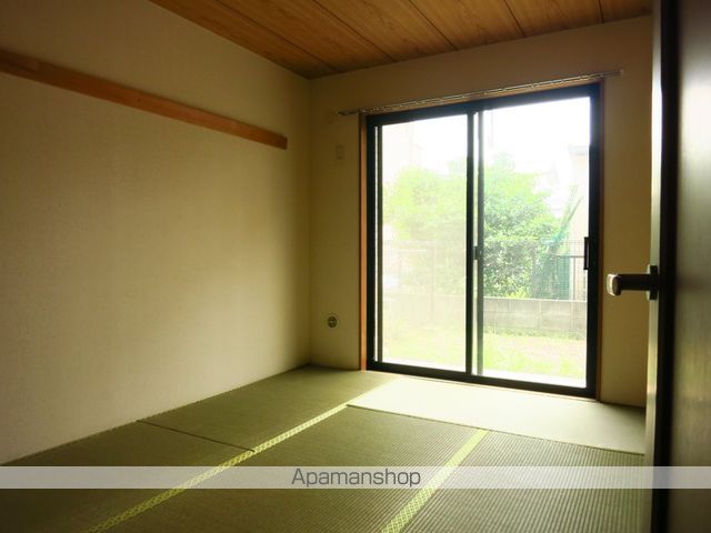 テラス梅の木の内装写真