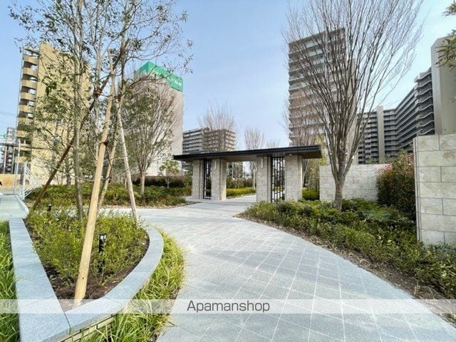 クラッシィハウス尼崎 GRAND PLACEの玄関写真