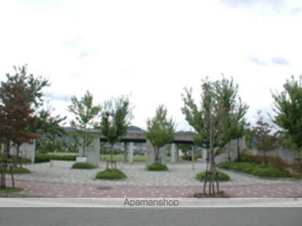 ローザ　ロッサ[1LDK/40.07m2]の周辺1