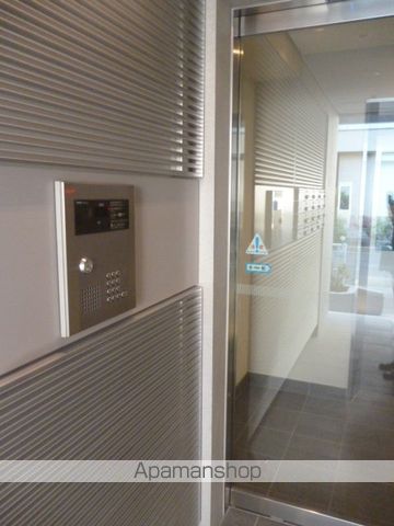 トゥルム錦糸町の玄関写真