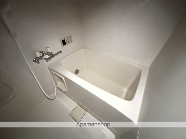 Comfort 812の内装写真