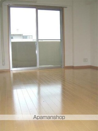 フェリシア[1SLDK/56.58m2]のリビング・居間