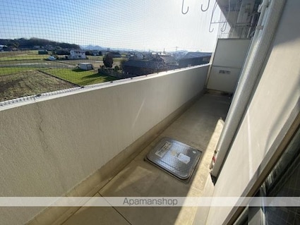 グリーンヒルズ片山[2LDK/56.7m2]のバルコニー