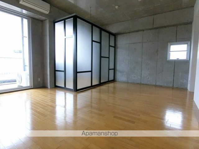 EPERNAYの内装写真