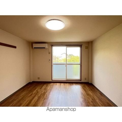 グリーンヒル矢高の内装写真