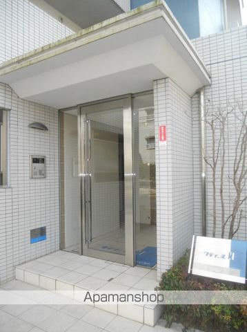 クティールMの玄関写真