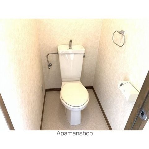 SURPLUSTWO河井の内装写真