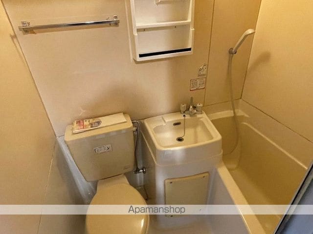 プチハウスしのざきの内装写真