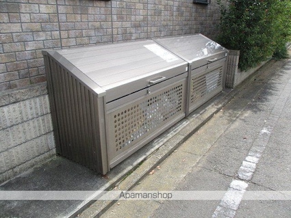 東京都武蔵野市吉祥寺北町３丁目[1LDK/33m2]の共用部1