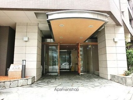ドゥーエ東池袋[2LDK/66.12m2]のエントランス3