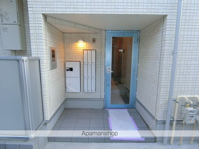 ヴィラ馬橋の玄関写真