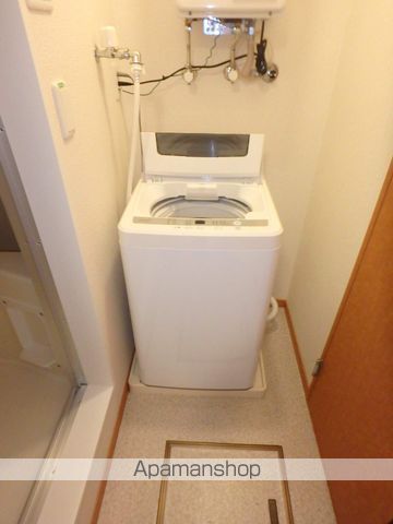 レオパレスロワジール西野Bの内装写真