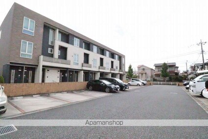 ルレエシャトーⅡ[1LDK/41.3m2]の駐車場2