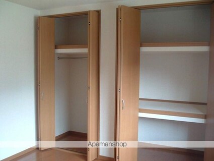 和歌山県和歌山市井辺[2DK/43.7m2]の収納