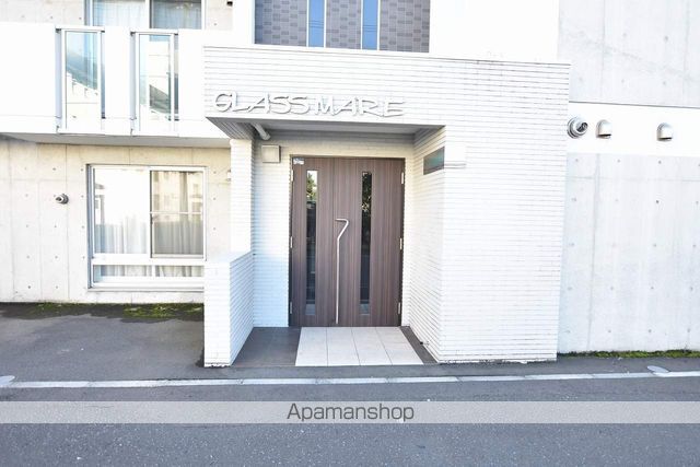 GLASS MAREの玄関写真