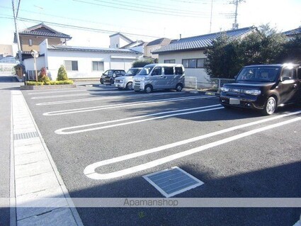 ビオラ・ソレアード[2LDK/58.78m2]の駐車場