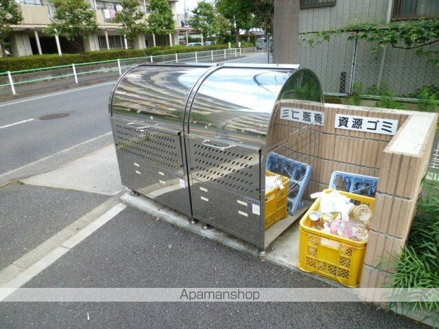 ローズガーデン[1R/35.64m2]のエントランス1