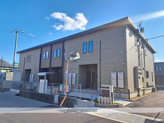 クラール鶴市フロイデA