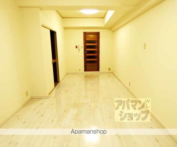 上賀茂葵之森町マンションの内装写真