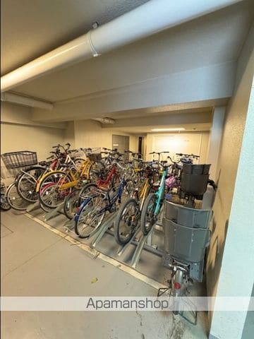 カスタリア人形町の内装写真