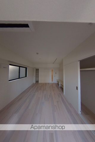 KAYA AOIの内装写真