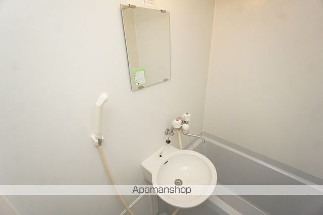 竹橋町マンションの内装写真