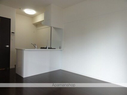 福岡県福岡市博多区美野島２丁目[1LDK/33.01m2]のリビング・居間1