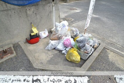 広島県広島市中区吉島東３丁目[3DK/56m2]の共用部1