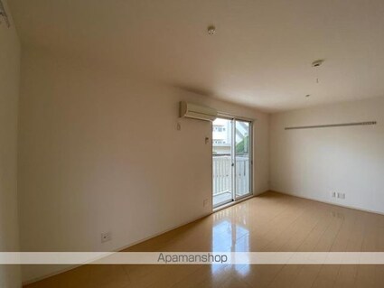 香川県高松市扇町２丁目[1R/34.76m2]のリビング・居間