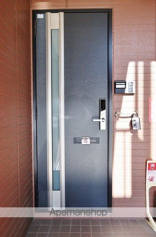 ファミール千鳥ヶ浜の玄関写真