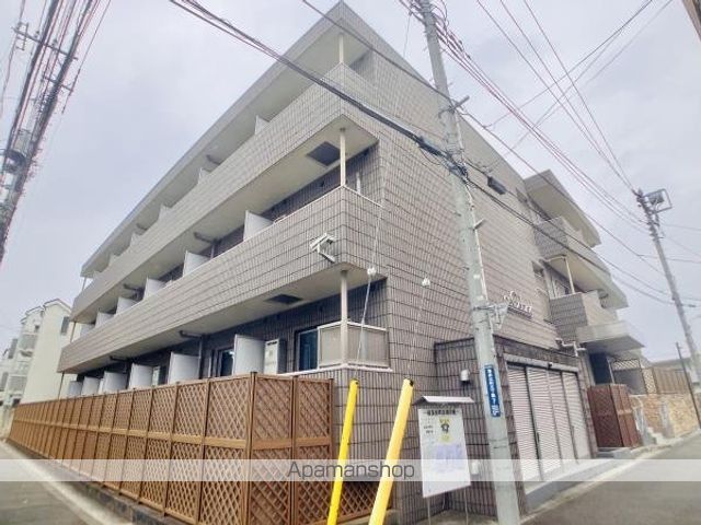 AS CABINSの外観写真