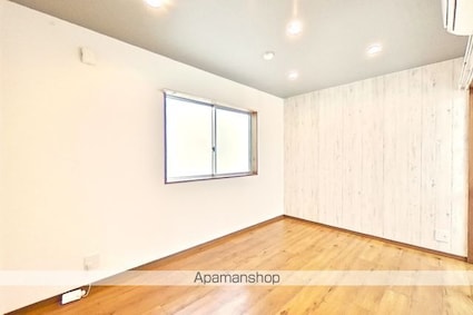 ハイツルネッサ楠[1R/19.8m2]のリビング・居間