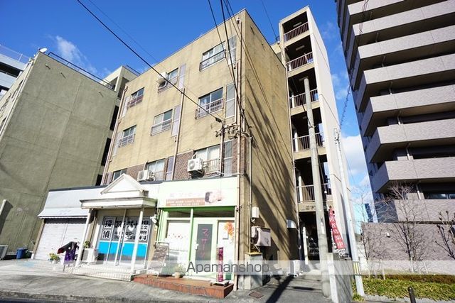 山辺マンションの外観写真