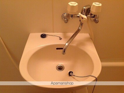 レオパレスヴァンベール[1K/24.84m2]の洗面所