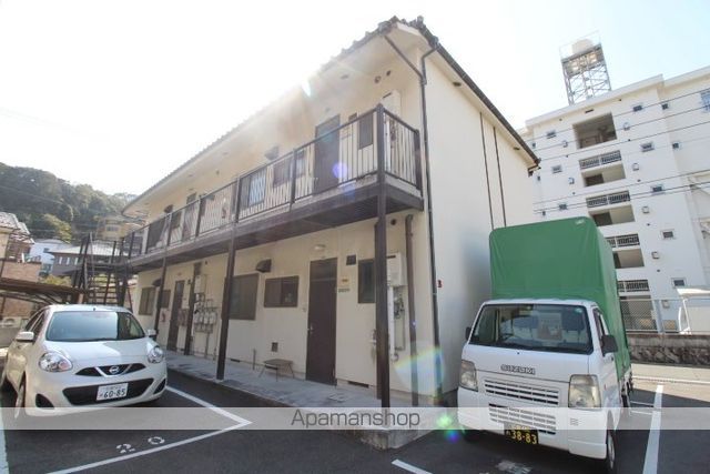 福井アパートB棟の外観写真