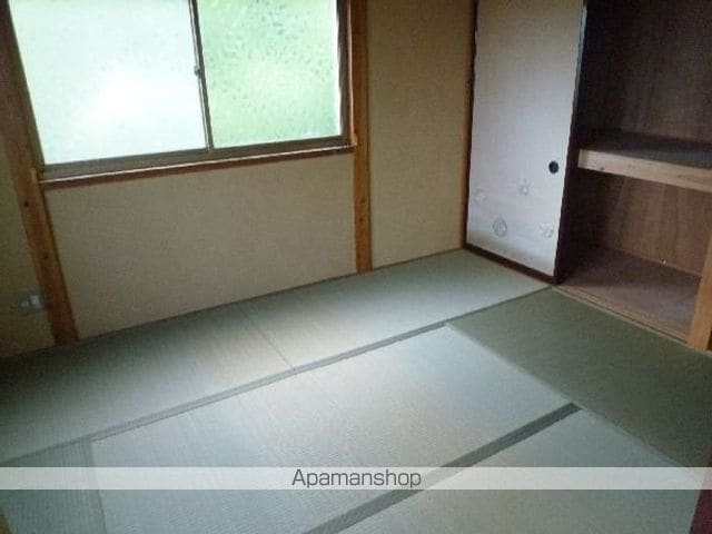 常磐線 四ツ倉駅 徒歩18分 2階建 築37年の内装写真