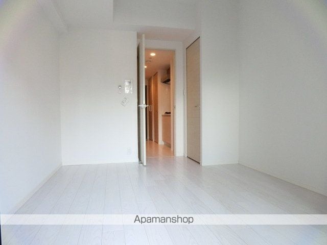 S−RESIDENCE ESAKAの内装写真
