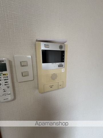 フォーチュナ上安駅前の内装写真