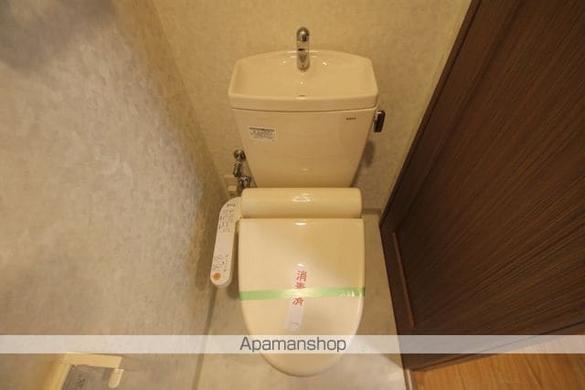 クリスタルコート江坂の内装写真