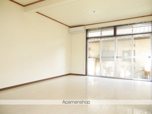 大成アパートの内装写真