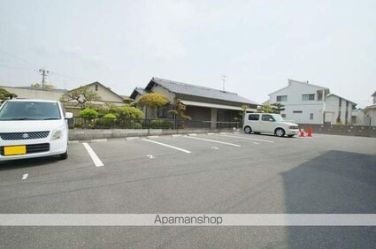 岡山県倉敷市茶屋町[1LDK/40.99m2]の駐車場