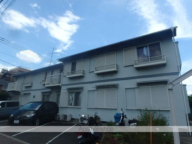 ホワイトジュネスの外観写真