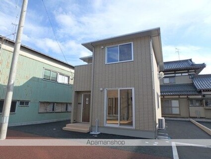 ククーロⅢ[3LDK/81.98m2]のエントランス