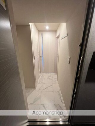東京都中野区弥生町２丁目[1LDK/40.74m2]の玄関