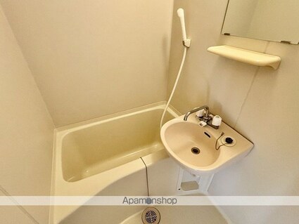 レオパレスミレニアム[1K/23.18m2]のバス1